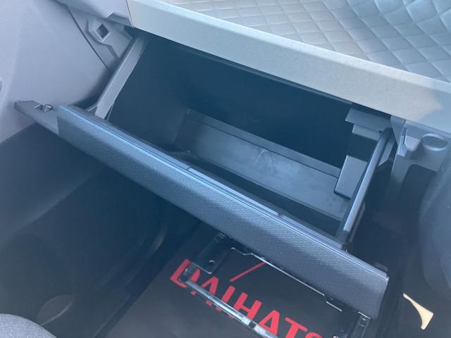 タントスローパーＸターンシート付福祉車両　１４インチフルホイールキャップ　フルＬＥＤヘッドランプ　オート格納式カラードドアミラー　左側パワースライドドア　ＴＦＴカラーマルチインフォメーションディスプレイ　フルファブリックシート（静岡県）の中古車