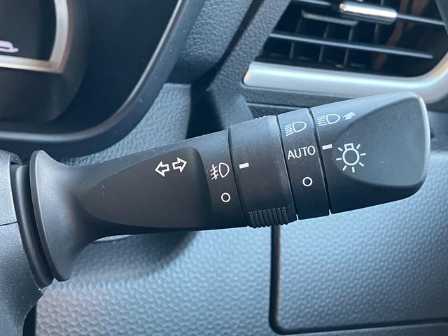 トールカスタムG ターボLEDヘッドランプ キーフリーシステム プッシュボタンスタート オートエアコン(プッシュ式) 両側パワースライドドア マルチインフォメーションディスプレイ(静岡県)の中古車