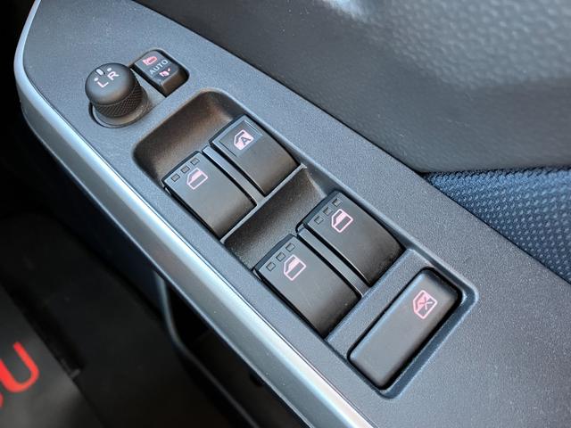 トールカスタムG ターボLEDヘッドランプ キーフリーシステム プッシュボタンスタート オートエアコン(プッシュ式) 両側パワースライドドア マルチインフォメーションディスプレイ(静岡県)の中古車