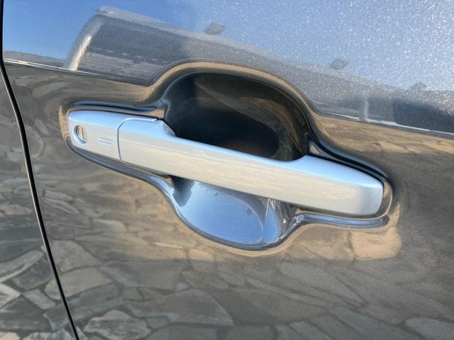 ムーヴＲＳキーフリーシステム　プッシュボタンスタート　ＬＥＤヘッドライト　１５インチアルミホイール　両側パワースライドドア　カラーマルチインフォメーションディスプレイ（静岡県）の中古車