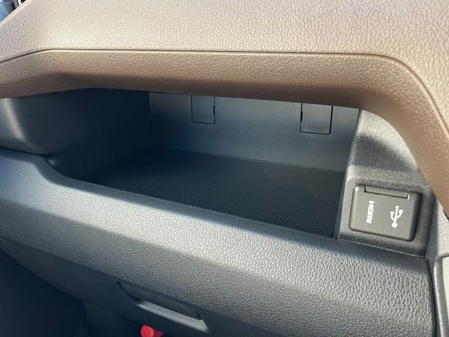 ムーヴＲＳキーフリーシステム　プッシュボタンスタート　ＬＥＤヘッドライト　１５インチアルミホイール　両側パワースライドドア　カラーマルチインフォメーションディスプレイ（静岡県）の中古車