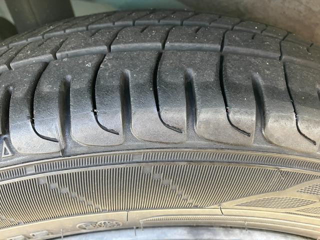 ムーヴキャンバスＧメイクアップＶＳ　ＳＡIII１４インチフルホイールキャップ　ＬＥＤヘッドランプ　キーフリーシステム　両側パワースライドドア　オートエアコン（プッシュ式）　オートライト　置きラクボックス（静岡県）の中古車