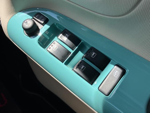 ムーヴキャンバスＧメイクアップＶＳ　ＳＡIII１４インチフルホイールキャップ　ＬＥＤヘッドランプ　キーフリーシステム　両側パワースライドドア　オートエアコン（プッシュ式）　オートライト　置きラクボックス（静岡県）の中古車