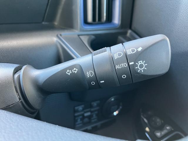 タントカスタムＸ１４インチアルミホイール　大型エアロバンパー　フルＬＥＤヘッドランプ　オート格納式カラードドアミラー　両側パワースライドドア　キーフリーシステム　プッシュボタンスタート（静岡県）の中古車