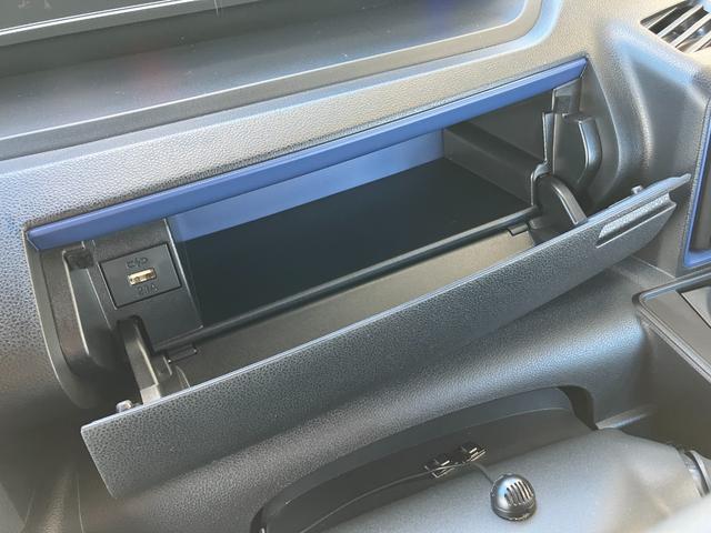 タントカスタムＸ１４インチアルミホイール　大型エアロバンパー　フルＬＥＤヘッドランプ　オート格納式カラードドアミラー　両側パワースライドドア　キーフリーシステム　プッシュボタンスタート（静岡県）の中古車