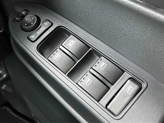 タントX14インチフルホイールキャップ フルLEDヘッドランプ オート格納式カラードドアミラー 左側パワースライドドア TFTカラーマルチインフォメーションディスプレイ フルファブリックシート(静岡県)の中古車
