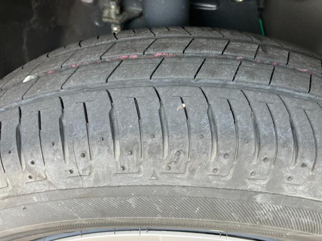 ミライースL SAIII13インチフルホイールキャップ マルチリフレクターハロゲンヘッドランプ 可倒式ドアミラー 自発光式デジタルメーターアンバーイルミネーションメーター マニュアルエアコン(ダイヤル式) キーレスエントリー(静岡県)の中古車