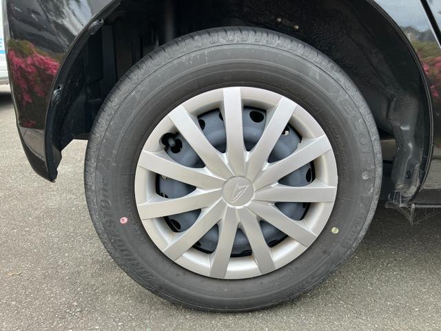 ミライースL SAIII13インチフルホイールキャップ マルチリフレクターハロゲンヘッドランプ 可倒式ドアミラー 自発光式デジタルメーターアンバーイルミネーションメーター マニュアルエアコン(ダイヤル式) キーレスエントリー(静岡県)の中古車