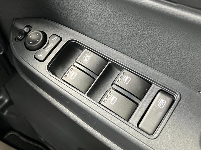 タントＸ１４インチフルホイールキャップ　フルＬＥＤヘッドランプ　オート格納式カラードドアミラー　左側パワースライドドア　ＴＦＴカラーマルチインフォメーションディスプレイ　フルファブリックシート（静岡県）の中古車