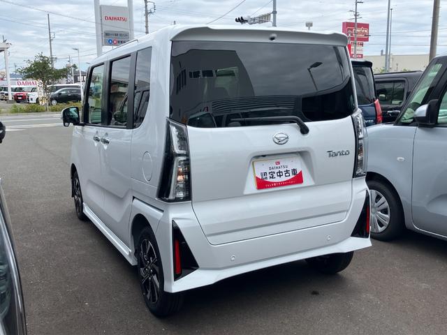 タントカスタムX14インチアルミホイール 大型エアロバンパー フルLEDヘッドランプ オート格納式カラードドアミラー 両側パワースライドドア キーフリーシステム プッシュボタンスタート(静岡県)の中古車