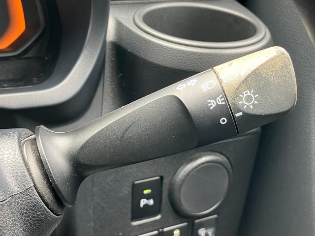 ミライースL SAIII13インチフルホイールキャップ マルチリフレクターハロゲンヘッドランプ 可倒式ドアミラー 自発光式デジタルメーターアンバーイルミネーションメーター マニュアルエアコン(ダイヤル式) キーレスエントリー(静岡県)の中古車