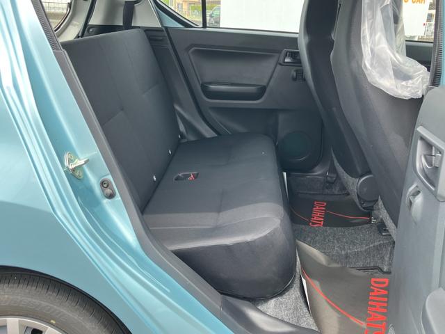 ミライースＬ　ＳＡIII１３インチフルホイールキャップ　マルチリフレクターハロゲンヘッドランプ　可倒式ドアミラー　自発光式デジタルメーターアンバーイルミネーションメーター　マニュアルエアコン（ダイヤル式）　キーレスエントリー（静岡県）の中古車