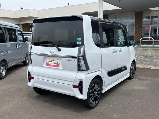 タントカスタムＲＳセレクション１５インチアルミホイール　大型エアロバンパー　フルＬＥＤヘッドランプ　オート格納式カラードドアミラー　本革巻ステアリングホイール　キーフリーシステム　プッシュボタンスタート（静岡県）の中古車