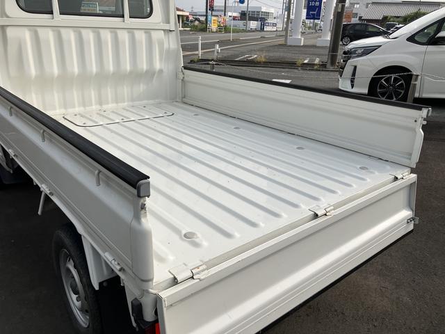 ハイゼットトラックスペシャル２ＷＤ　ＭＴ　ハロゲンヘッドライト　マニュアルエアコン　パワーステアリング　乗降グリップ　プリントレザーシート　運転席シートスライド（静岡県）の中古車