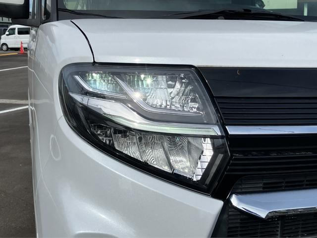 タントカスタムＸ１４インチアルミホイール　大型エアロバンパー　フルＬＥＤヘッドランプ　オート格納式カラードドアミラー　両側パワースライドドア　キーフリーシステム　プッシュボタンスタート（静岡県）の中古車