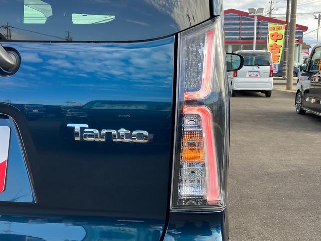 タントカスタムＸ１４インチアルミホイール　大型エアロバンパー　フルＬＥＤヘッドランプ　オート格納式カラードドアミラー　両側パワースライドドア　キーフリーシステム　プッシュボタンスタート（静岡県）の中古車