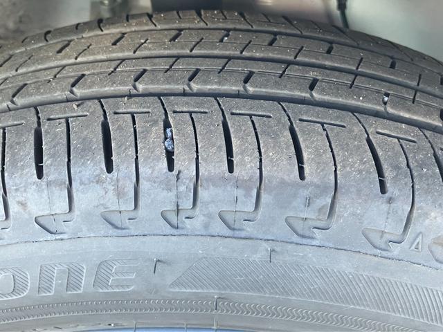 ミライースＸ　ＳＡIII１４インチフルホイールキャップ　ＬＥＤヘッドランプ　電動格納式（カラード）ドアミラー　自発光式デジタルメーターブルーイルミネーションメーター　マニュアルエアコン（ダイヤル式）　キーレスエントリー（静岡県）の中古車