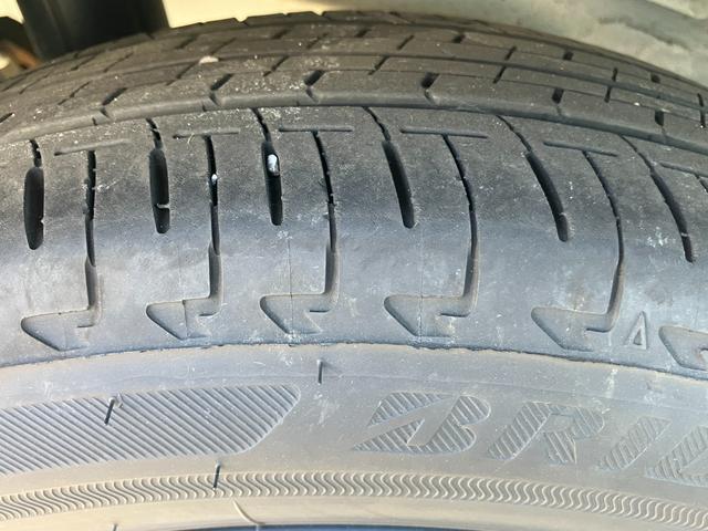 ミライースＸ　ＳＡIII１４インチフルホイールキャップ　ＬＥＤヘッドランプ　電動格納式（カラード）ドアミラー　自発光式デジタルメーターブルーイルミネーションメーター　マニュアルエアコン（ダイヤル式）　キーレスエントリー（静岡県）の中古車