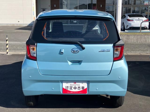 ミライースＬ　ＳＡIII１３インチフルホイールキャップ　マルチリフレクターハロゲンヘッドランプ　可倒式ドアミラー　自発光式デジタルメーターアンバーイルミネーションメーター　マニュアルエアコン（ダイヤル式）　キーレスエントリー（静岡県）の中古車