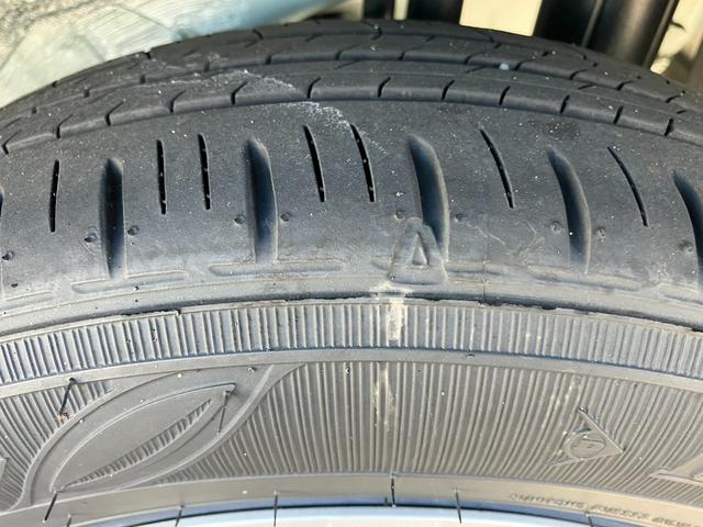 ミライースＬ　ＳＡIII１３インチフルホイールキャップ　マルチリフレクターハロゲンヘッドランプ　可倒式ドアミラー　自発光式デジタルメーターアンバーイルミネーションメーター　マニュアルエアコン（ダイヤル式）　キーレスエントリー（静岡県）の中古車