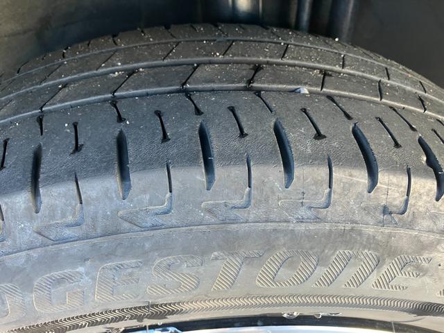 ロッキーＧ１７インチアルミホイール　ＵＶＩＲカット遮音ガラス　フルＬＥＤヘッドランプ　運転席・助手席シートヒーター　ウレタンステアリングホイール　本革シフトノブ　アクティブマルチインフォメーションメーター（静岡県）の中古車