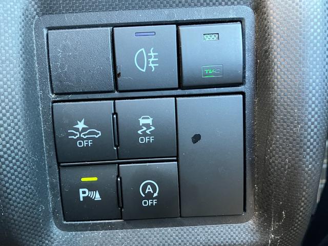 ロッキーＧ１７インチアルミホイール　ＵＶＩＲカット遮音ガラス　フルＬＥＤヘッドランプ　運転席・助手席シートヒーター　ウレタンステアリングホイール　本革シフトノブ　アクティブマルチインフォメーションメーター（静岡県）の中古車