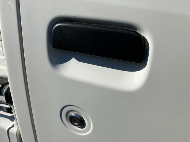 ハイゼットトラックスタンダード　農用スペシャル４ＷＤ　ＭＴ　マニュアルエアコン　クリーンエアフィルター　電動式パワーステアリング　　可倒式ドアミラー　ハロゲンヘッドライト（静岡県）の中古車