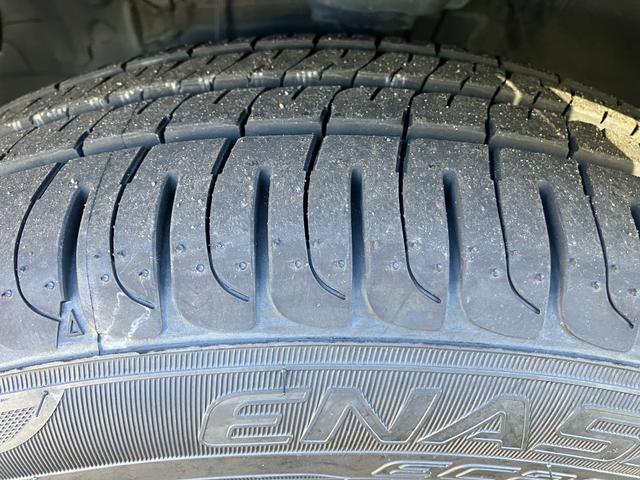 ロッキーG17インチアルミホイール UVIRカット遮音ガラス フルLEDヘッドランプ 運転席・助手席シートヒーター ウレタンステアリングホイール 本革シフトノブ アクティブマルチインフォメーションメーター(静岡県)の中古車