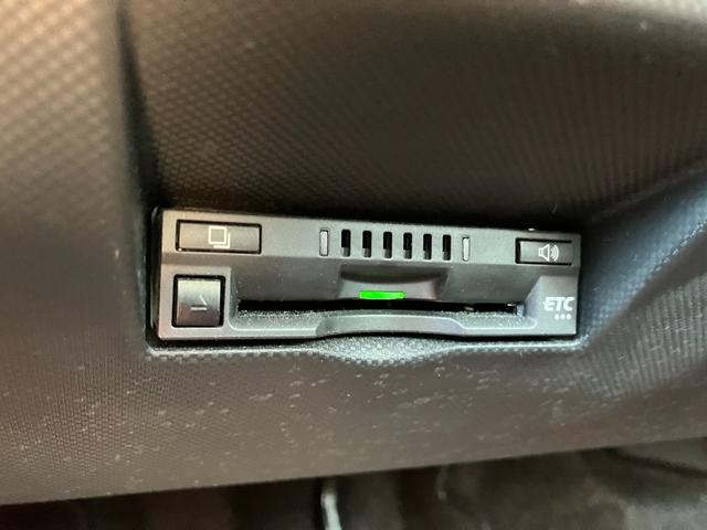 ロッキーG17インチアルミホイール UVIRカット遮音ガラス フルLEDヘッドランプ 運転席・助手席シートヒーター ウレタンステアリングホイール 本革シフトノブ アクティブマルチインフォメーションメーター(静岡県)の中古車