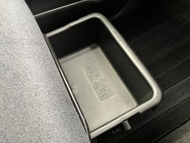 ムーヴキャンバスＧブラックアクセントＶＳ　ＳＡIII１４インチフルホイールキャップ　ＬＥＤヘッドランプ　キーフリーシステム　両側パワースライドドア　オートエアコン（プッシュ式）　オートライト　置きラクボックス（静岡県）の中古車