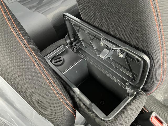 タフトG15インチアルミホイール オートレベリング機能付フルLEDヘッドランプ LEDフォグランプ 本革巻ステアリングホイール 本革巻インパネセンターシフト TFTカラーマルチインフォメーションディスプレイ(静岡県)の中古車