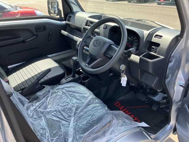 ハイゼットトラックスタンダード２ＷＤ　ＣＶＴ　スーパーＵＶＩＲカットガラス（フロントウィンドウ）　プリントレザーシート表皮　マニュアルエアコン　電動式パワーステアリング（静岡県）の中古車