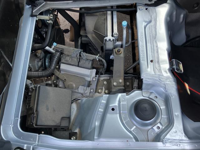 ハイゼットトラックスタンダード２ＷＤ　ＣＶＴ　スーパーＵＶＩＲカットガラス（フロントウィンドウ）　プリントレザーシート表皮　マニュアルエアコン　電動式パワーステアリング（静岡県）の中古車