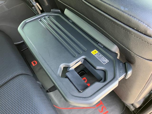 タントカスタムＲＳ１５インチアルミホイール　キーフリーシステム　プッシュボタンスタート　オートエアコン（プッシュ式）　フルＬＥＤヘッドランプ　オート格納式カラードドアミラー　本革巻ステアリングホイール（静岡県）の中古車