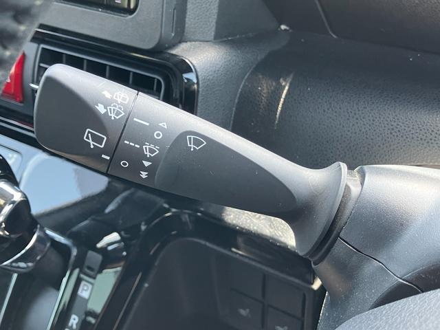 タントカスタムＲＳ１５インチアルミホイール　キーフリーシステム　プッシュボタンスタート　オートエアコン（プッシュ式）　フルＬＥＤヘッドランプ　オート格納式カラードドアミラー　本革巻ステアリングホイール（静岡県）の中古車