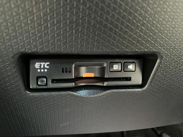 タントカスタムＲＳ１５インチアルミホイール　キーフリーシステム　プッシュボタンスタート　オートエアコン（プッシュ式）　フルＬＥＤヘッドランプ　オート格納式カラードドアミラー　本革巻ステアリングホイール（静岡県）の中古車