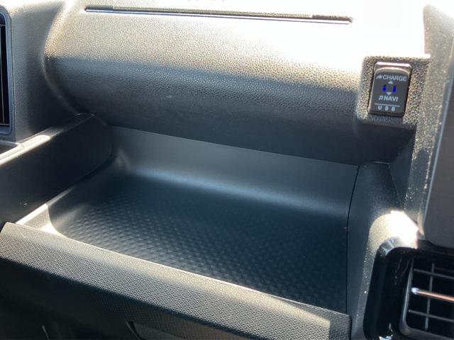 タントカスタムＲＳ１５インチアルミホイール　キーフリーシステム　プッシュボタンスタート　オートエアコン（プッシュ式）　フルＬＥＤヘッドランプ　オート格納式カラードドアミラー　本革巻ステアリングホイール（静岡県）の中古車