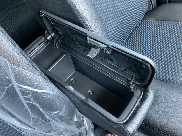タントカスタムＲＳ１５インチアルミホイール　キーフリーシステム　プッシュボタンスタート　オートエアコン（プッシュ式）　フルＬＥＤヘッドランプ　オート格納式カラードドアミラー　本革巻ステアリングホイール（静岡県）の中古車