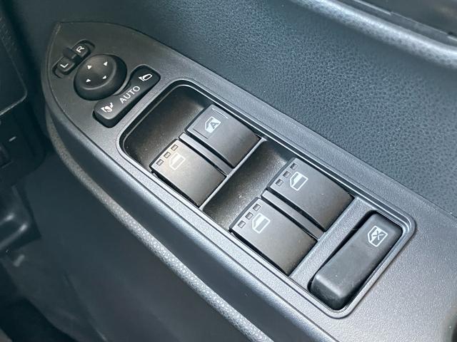 タントスローパーＬターンシート仕１４インチフルホイールキャップ　フルＬＥＤヘッドランプ　マルチインフォメーションディスプレイ　スマートアシスト　ＵＶカットガラス（静岡県）の中古車