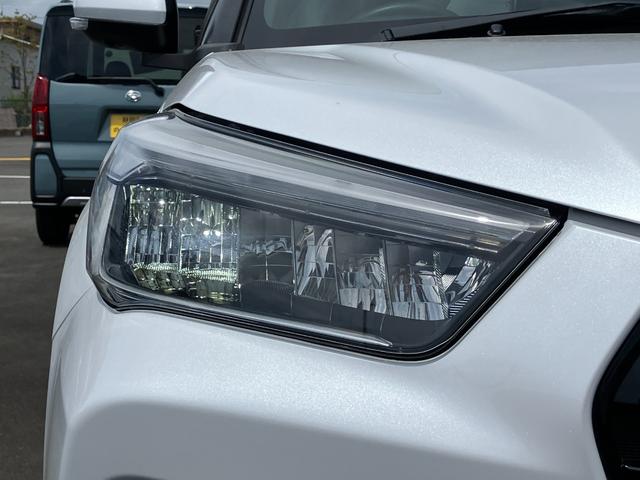 ロッキープレミアム１７インチアルミホイール　ＵＶＩＲカット遮音ガラス　フルＬＥＤヘッドランプ　キーフリーシステム　革巻きステアリングホイール　本革シフトノブ　アクティブマルチインフォメーションメーター（静岡県）の中古車