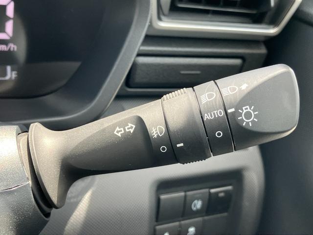 ロッキープレミアム１７インチアルミホイール　ＵＶＩＲカット遮音ガラス　フルＬＥＤヘッドランプ　キーフリーシステム　革巻きステアリングホイール　本革シフトノブ　アクティブマルチインフォメーションメーター（静岡県）の中古車