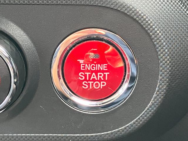 ロッキープレミアム１７インチアルミホイール　ＵＶＩＲカット遮音ガラス　フルＬＥＤヘッドランプ　キーフリーシステム　革巻きステアリングホイール　本革シフトノブ　アクティブマルチインフォメーションメーター（静岡県）の中古車