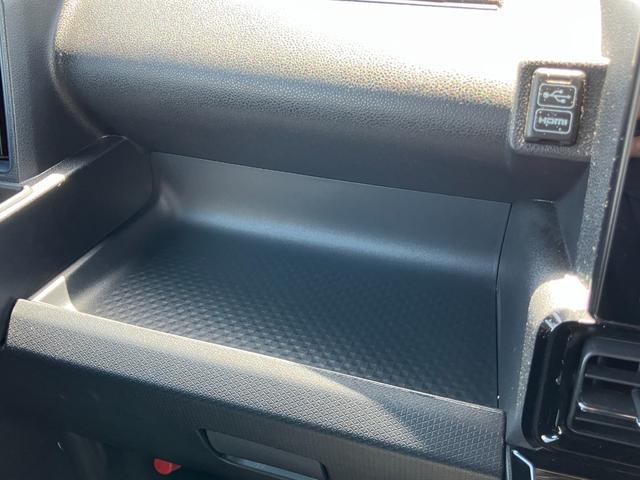 タントカスタムＲＳ１５インチアルミホイール　キーフリーシステム　プッシュボタンスタート　オートエアコン（プッシュ式）　フルＬＥＤヘッドランプ　オート格納式カラードドアミラー　本革巻ステアリングホイール（静岡県）の中古車