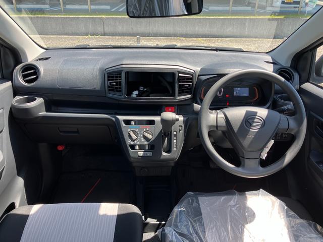 ミライースＬ　ＳＡIII１３インチフルホイールキャップ　マルチリフレクターハロゲンヘッドランプ　可倒式ドアミラー　自発光式デジタルメーターアンバーイルミネーションメーター　マニュアルエアコン（ダイヤル式）　キーレスエントリー（静岡県）の中古車