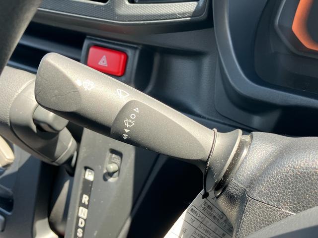 ミライースＬ　ＳＡIII１３インチフルホイールキャップ　マルチリフレクターハロゲンヘッドランプ　可倒式ドアミラー　自発光式デジタルメーターアンバーイルミネーションメーター　マニュアルエアコン（ダイヤル式）　キーレスエントリー（静岡県）の中古車