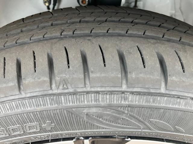 タントカスタムＸ１４インチアルミホイール　大型エアロバンパー　フルＬＥＤヘッドランプ　オート格納式カラードドアミラー　両側パワースライドドア　キーフリーシステム　プッシュボタンスタート（静岡県）の中古車