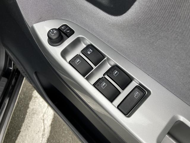キャストアクティバＧ　ＳＡII１５インチアルミホイール　ＬＥＤヘッドランプ　ＬＥＤフォグランプ　革巻きチルトステアリング　ＵＶカットガラス　運転席シートリフター（静岡県）の中古車