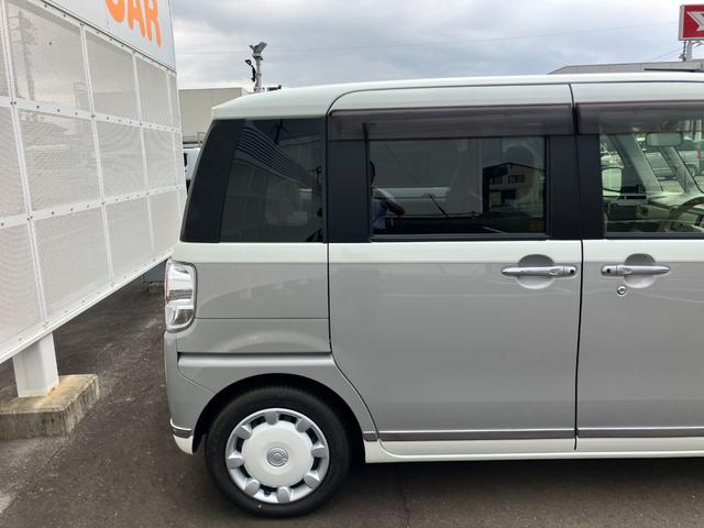 ムーヴキャンバス 中古車 ＧメイクアップＶＳ　ＳＡＩＩＩ１４インチフルホイールキャップ　ＬＥＤヘッドランプ　キーフリーシステム　両側パワースライドドア　オートエアコン（プッシュ式）　オートライト　置きラクボックス