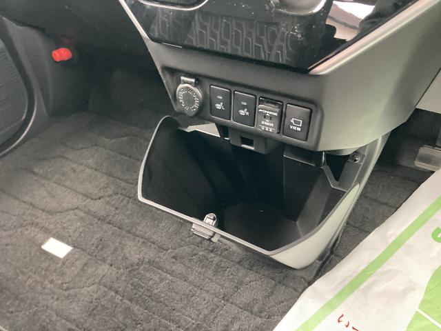 トールカスタムＧ　リミテッド　ＳＡIIIＬＥＤヘッドランプ　キーフリーシステム　プッシュボタンスタート　両側パワースライドドア　ＵＶカットガラス　オートエアコン（静岡県）の中古車