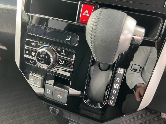 トールカスタムＧキーフリーシステム　プッシュボタンスタート　両側パワースライドドア　オートエアコン（プッシュ式）　ＬＥＤヘッドライト　パワーウィンドウ　アルミホイール（静岡県）の中古車